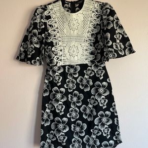 NWOT Zara Floral Flutter Sleeve Black Dress Sz XS